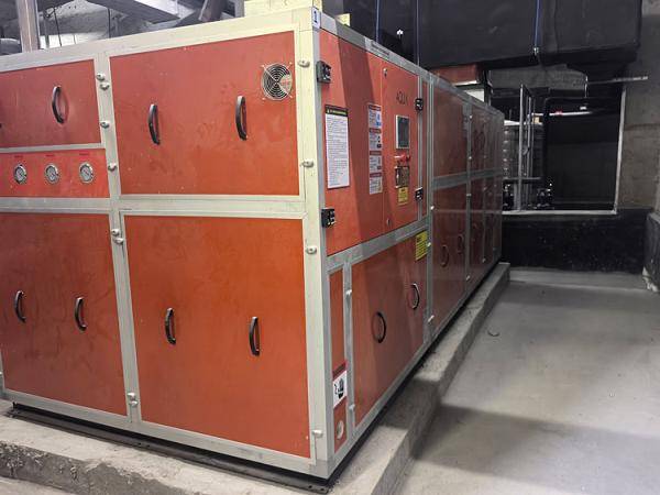 從青島泳池項目看AQUA愛克：解析泳池設備高效運行的技術密碼:泳池設備