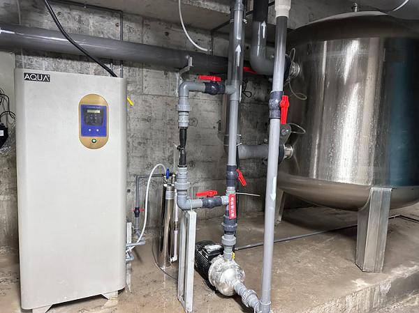 廣州千葉攜AQUA愛(ài)克泳池設(shè)備<strong></p>
<p>泳池設(shè)備</strong>，推動(dòng)貴州泳池項(xiàng)目高質(zhì)量落地:泳池設(shè)備